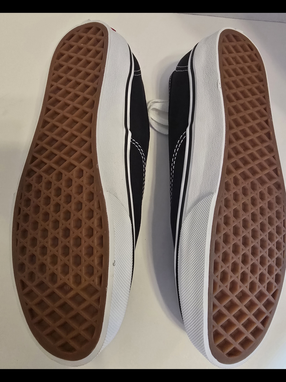 Vans Black Canvas Low-Top Sneakers New Size 5.5 - Picture 11 of 11